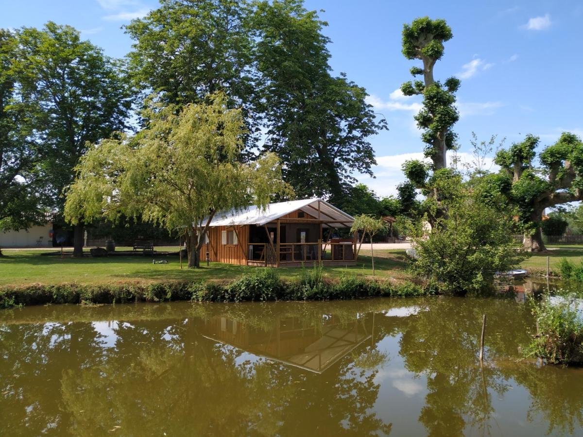 FongraveDomaine Ramonjavel, Glamping & Alpaca'S住宿加早餐旅馆 外观 照片