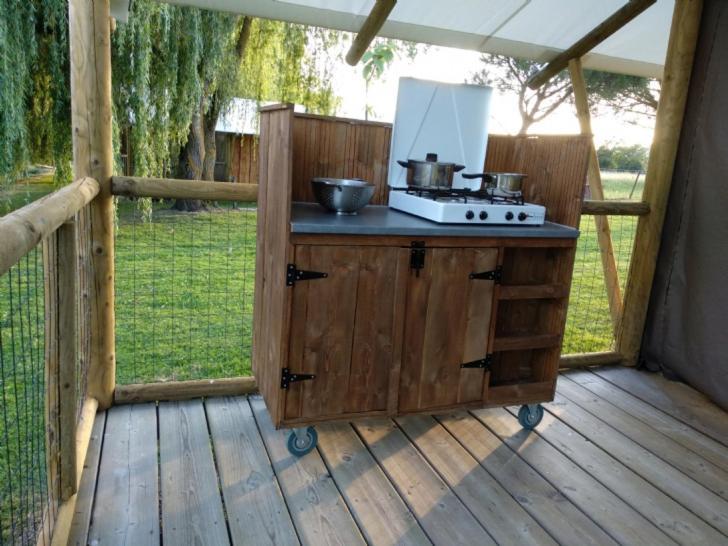 FongraveDomaine Ramonjavel, Glamping & Alpaca'S住宿加早餐旅馆 外观 照片